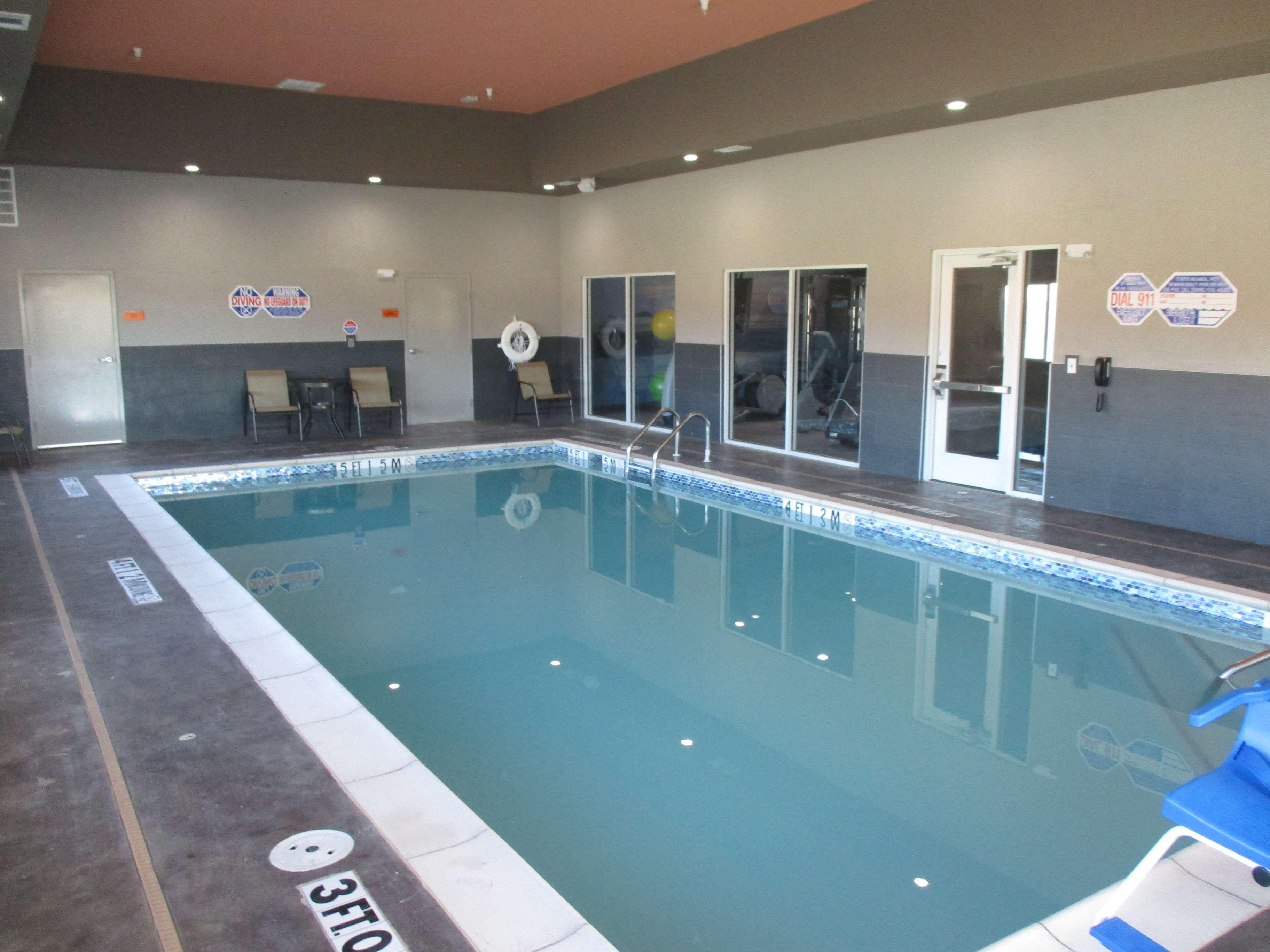 Best Western Plus Coweta'S 1St Hotel Eksteriør billede