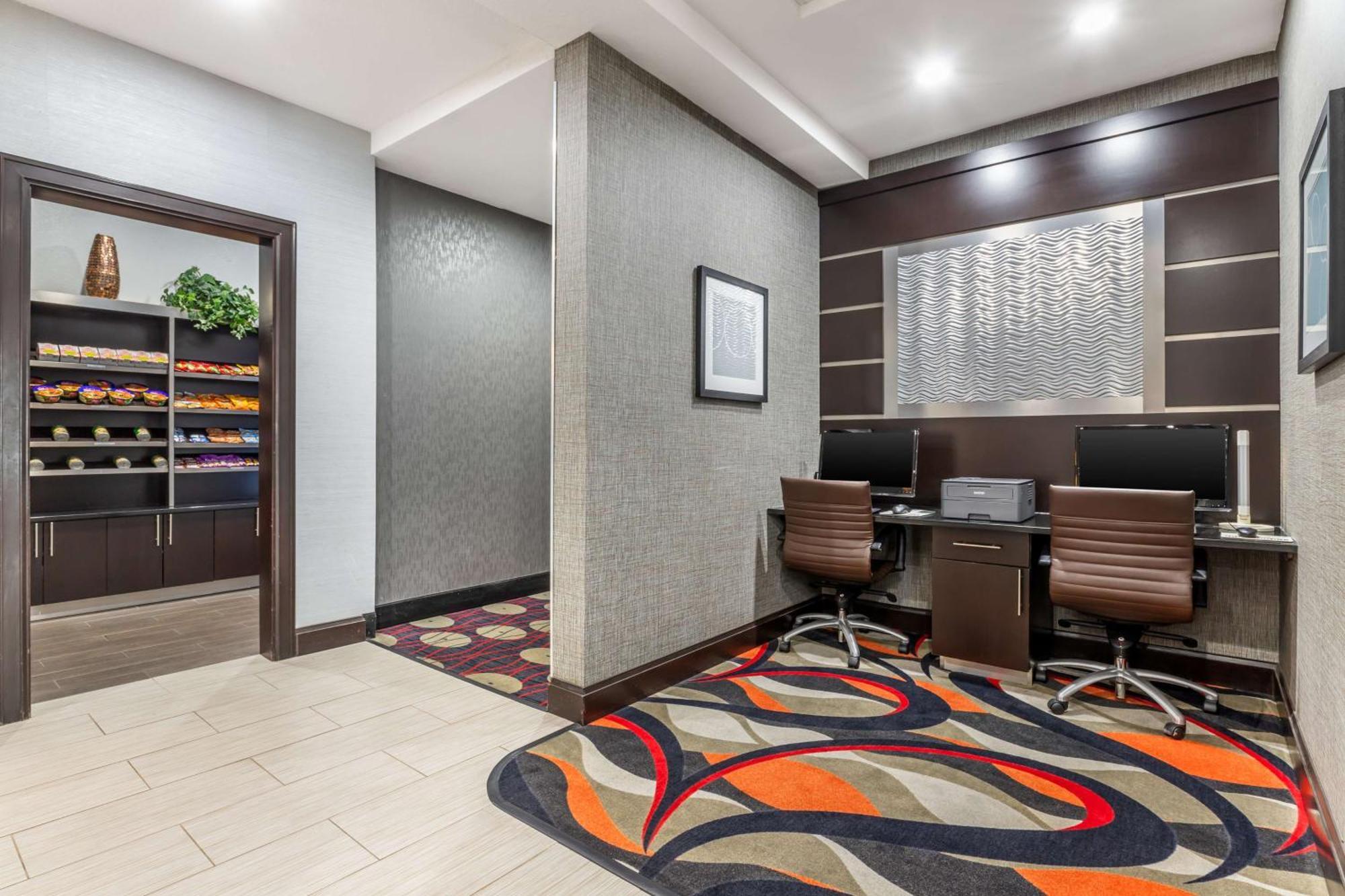 Best Western Plus Coweta'S 1St Hotel Eksteriør billede